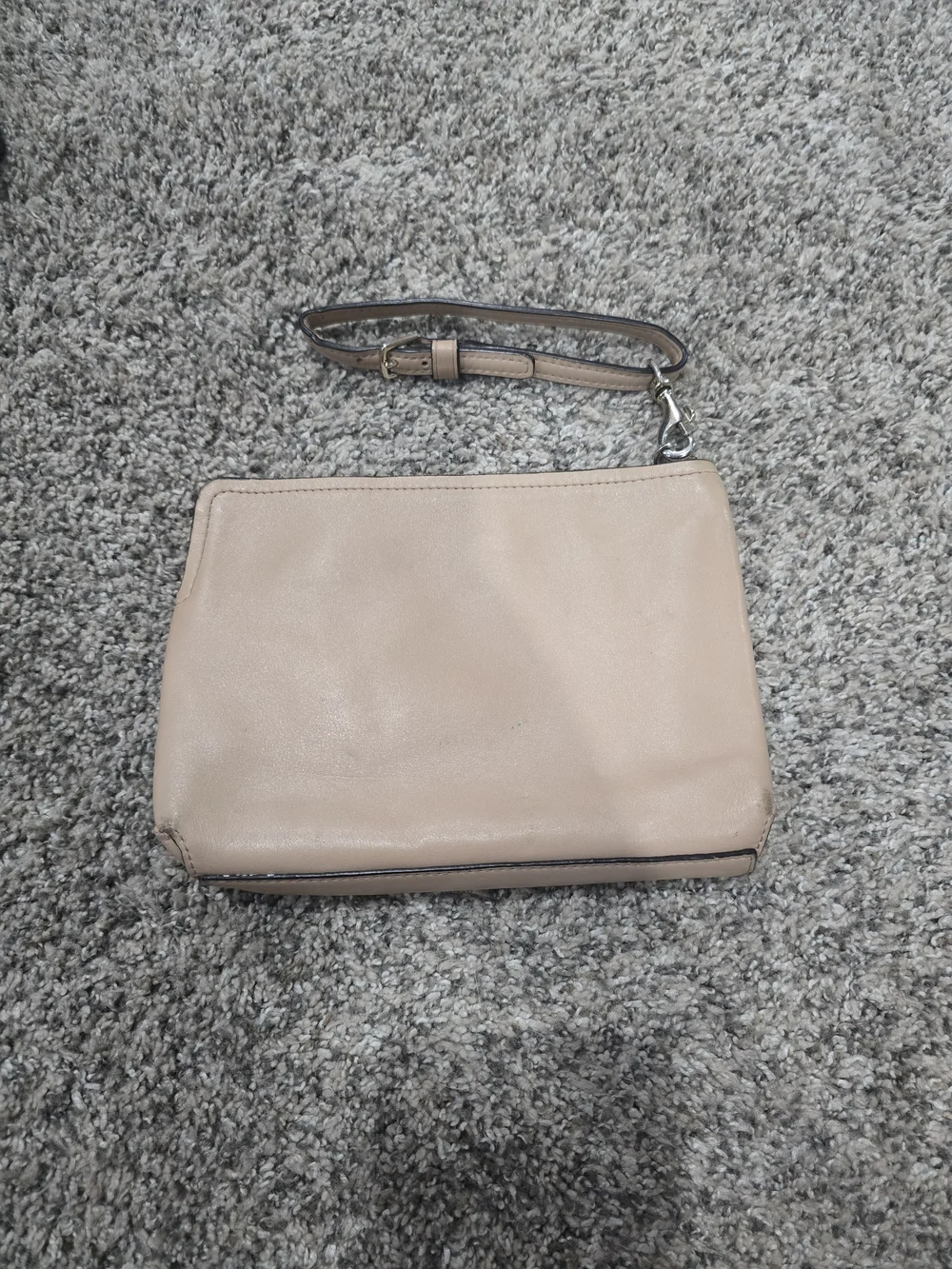Coach Cream Leather Wristlet Clutch